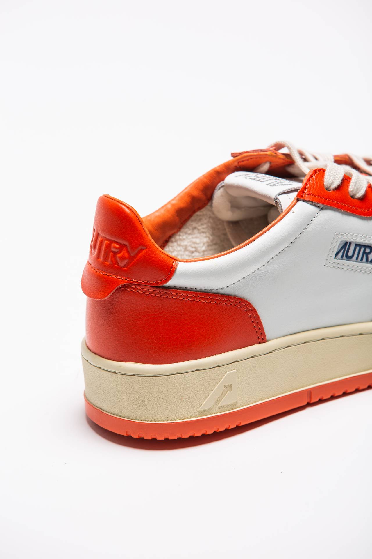 Sneakers MEDALIST LOW-AULM-WB21