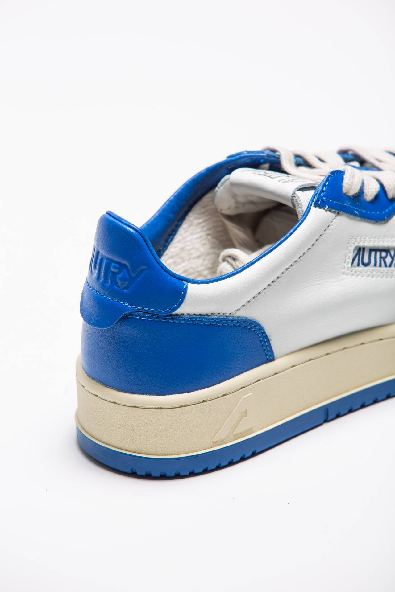 Sneakers MEDALIST LOW-AULM-WB15