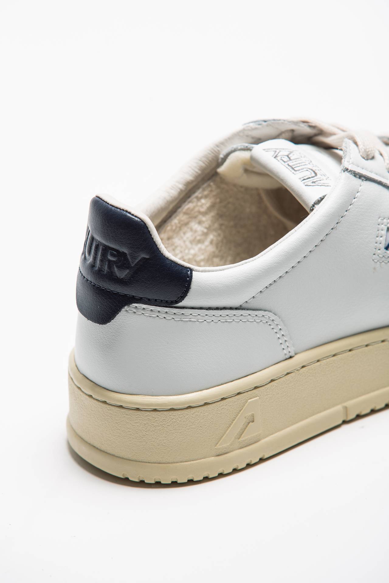 Sneaker MEDALIST-LOW-AULM-LL12