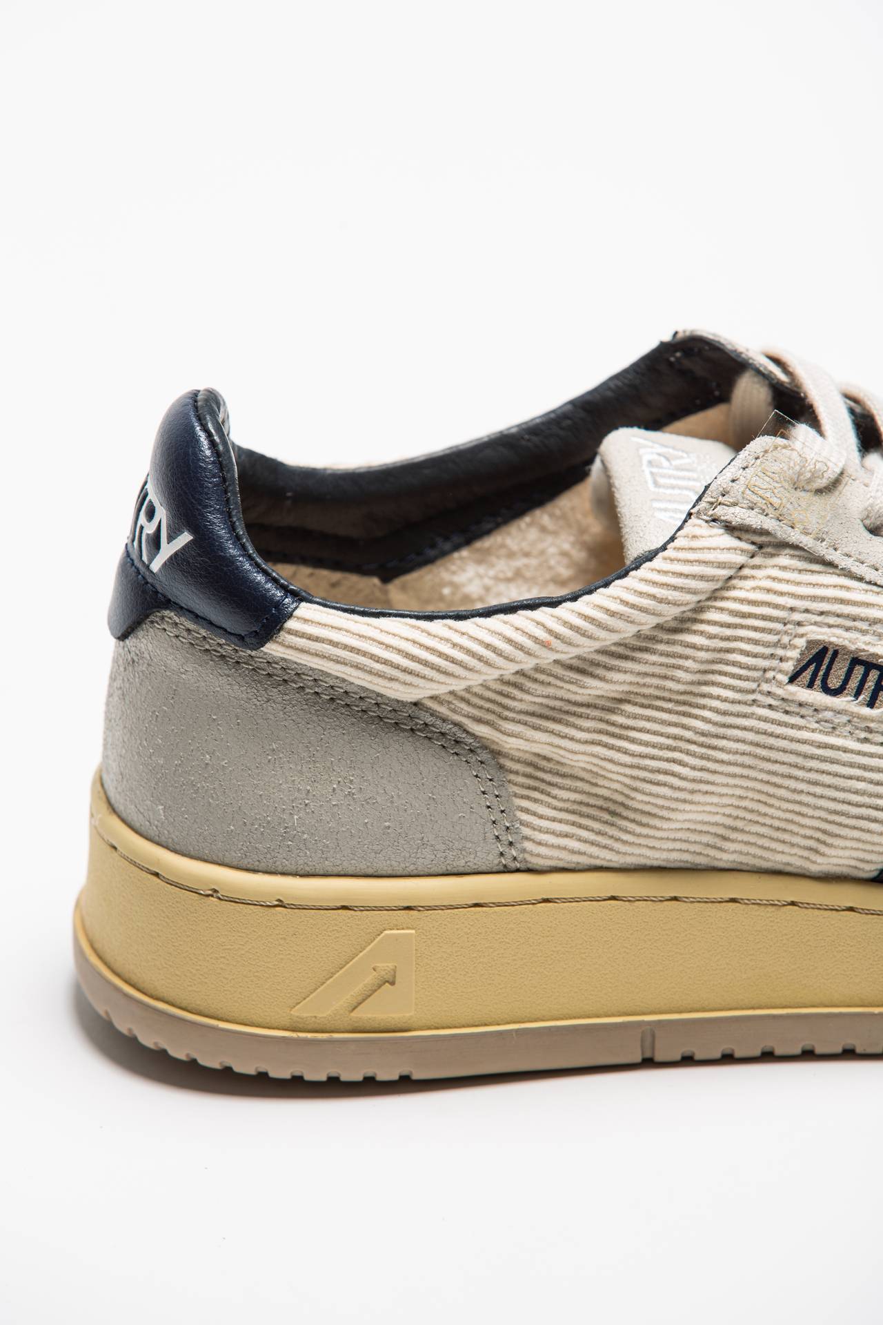 Sneaker MEDALIST LOW-AULM-CC05