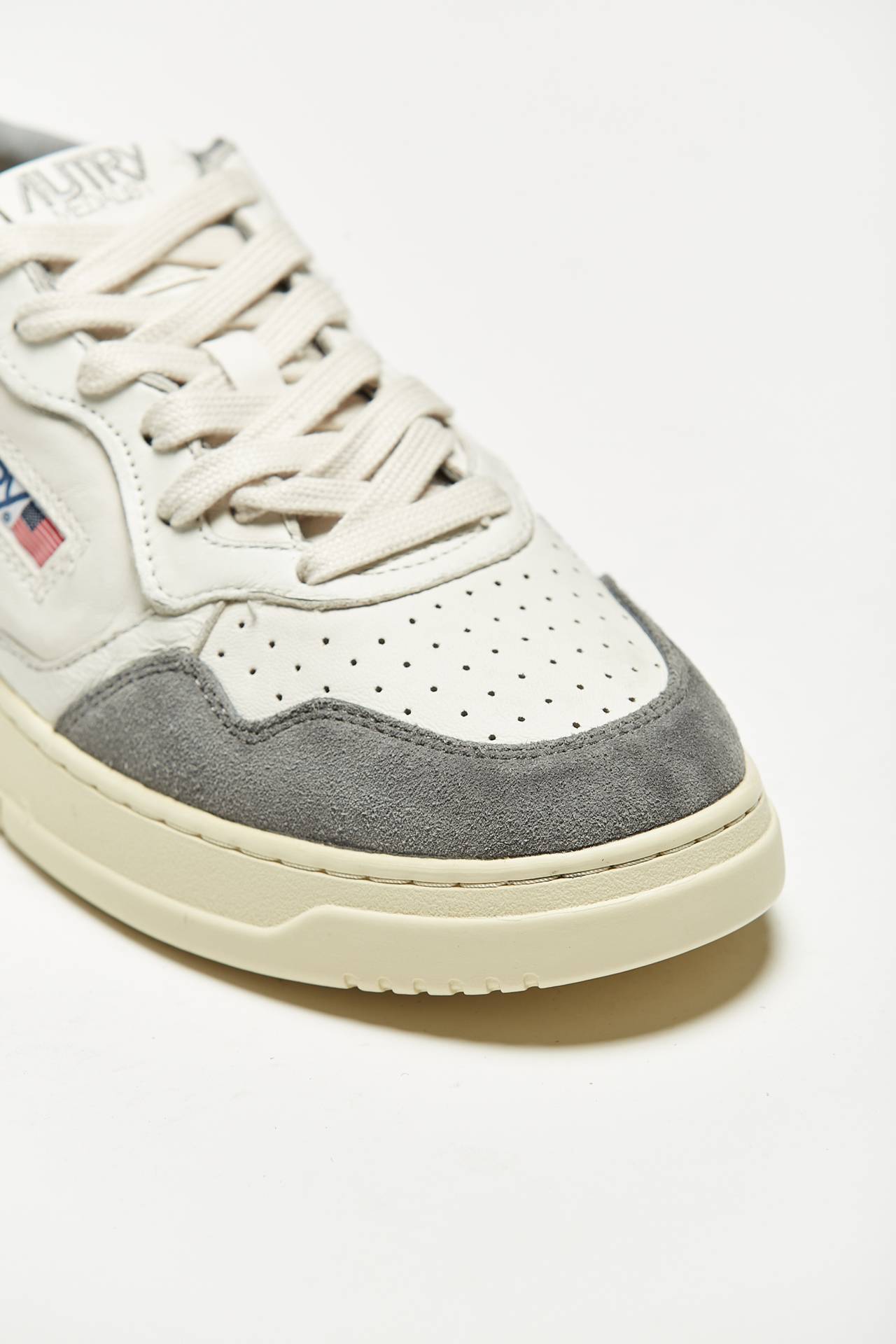 Sneakers MEDALIST LOW-AULM-GS23
