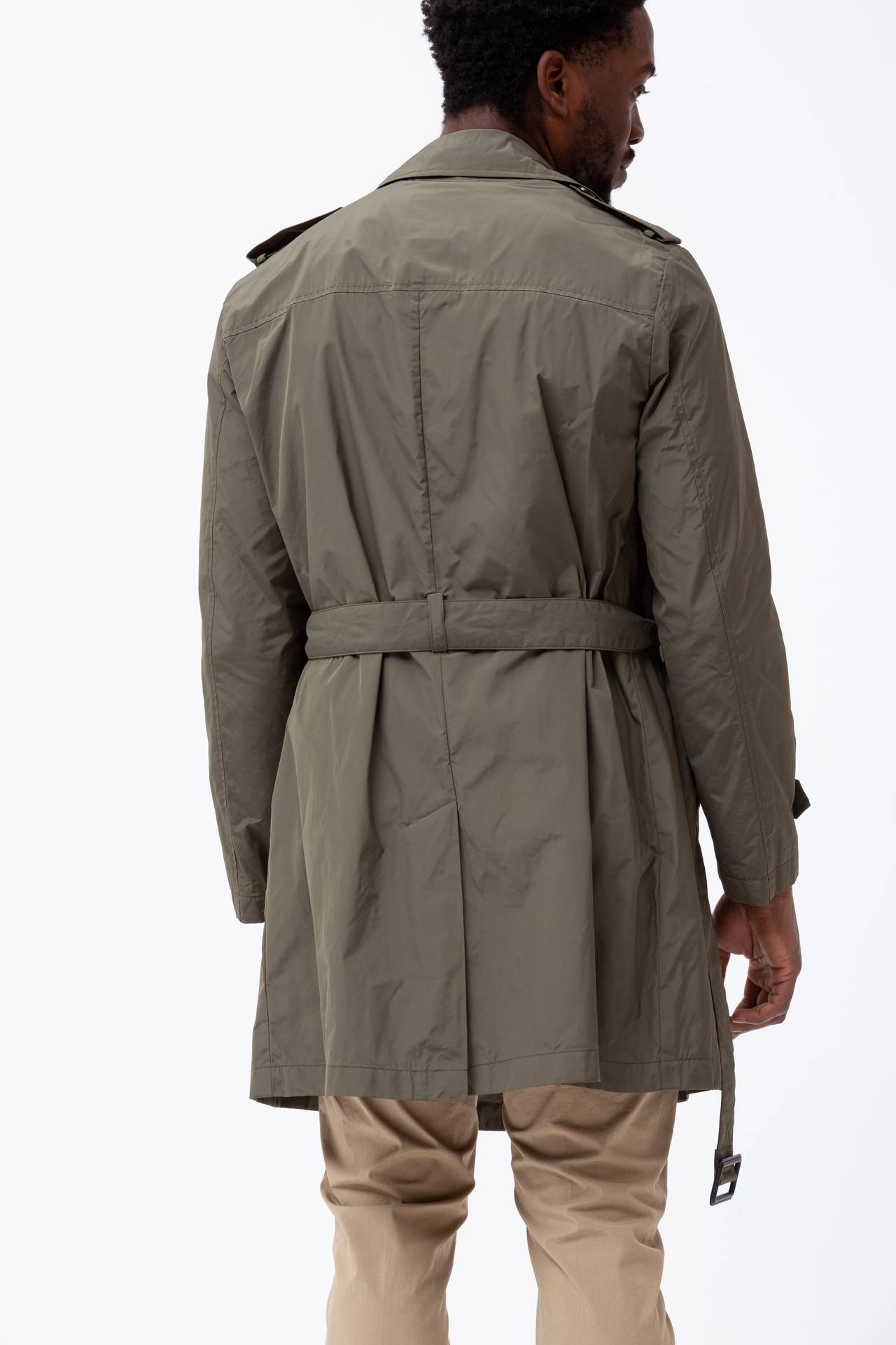 Trench in nylon