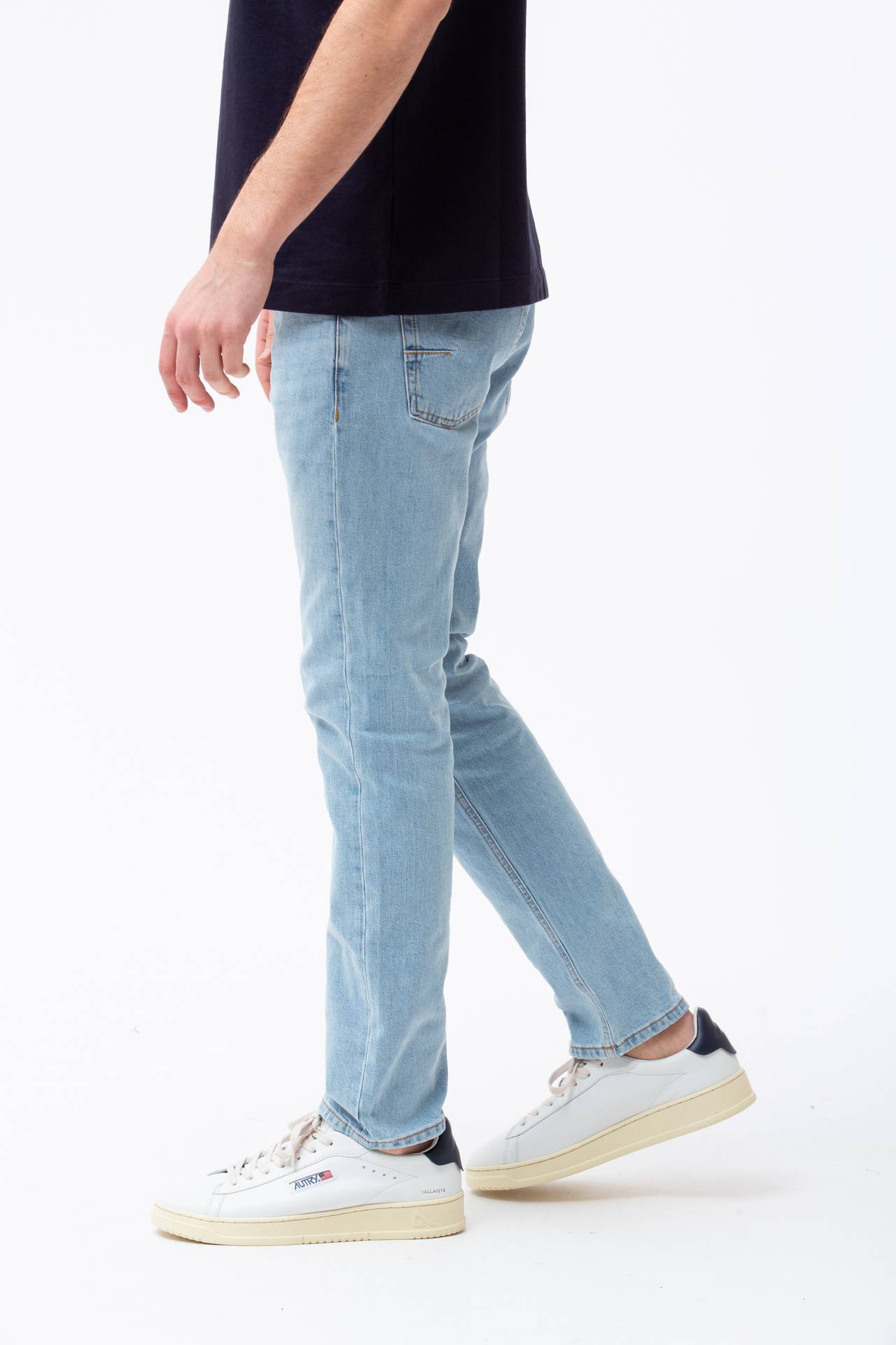 Jeans lavaggio chiaro