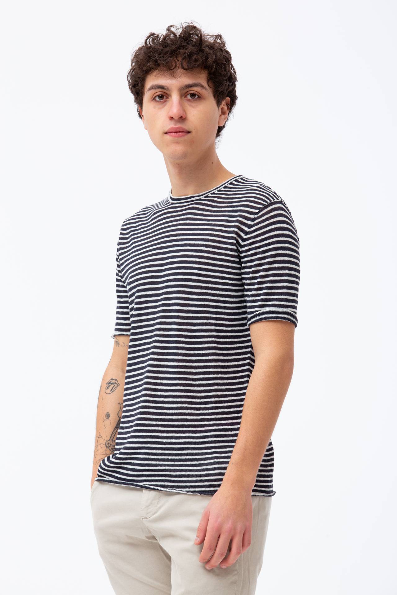 T-shirt in lino