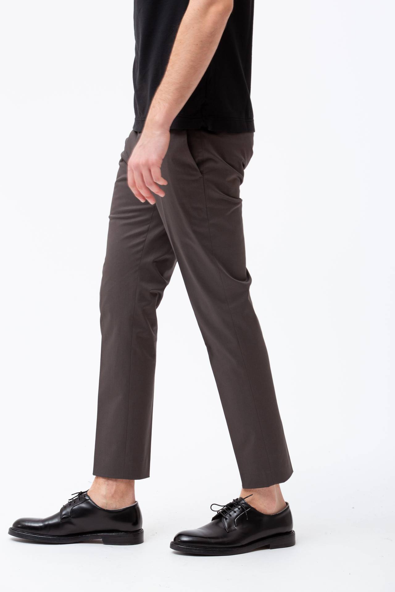 Pantalone in cotone raso stretch