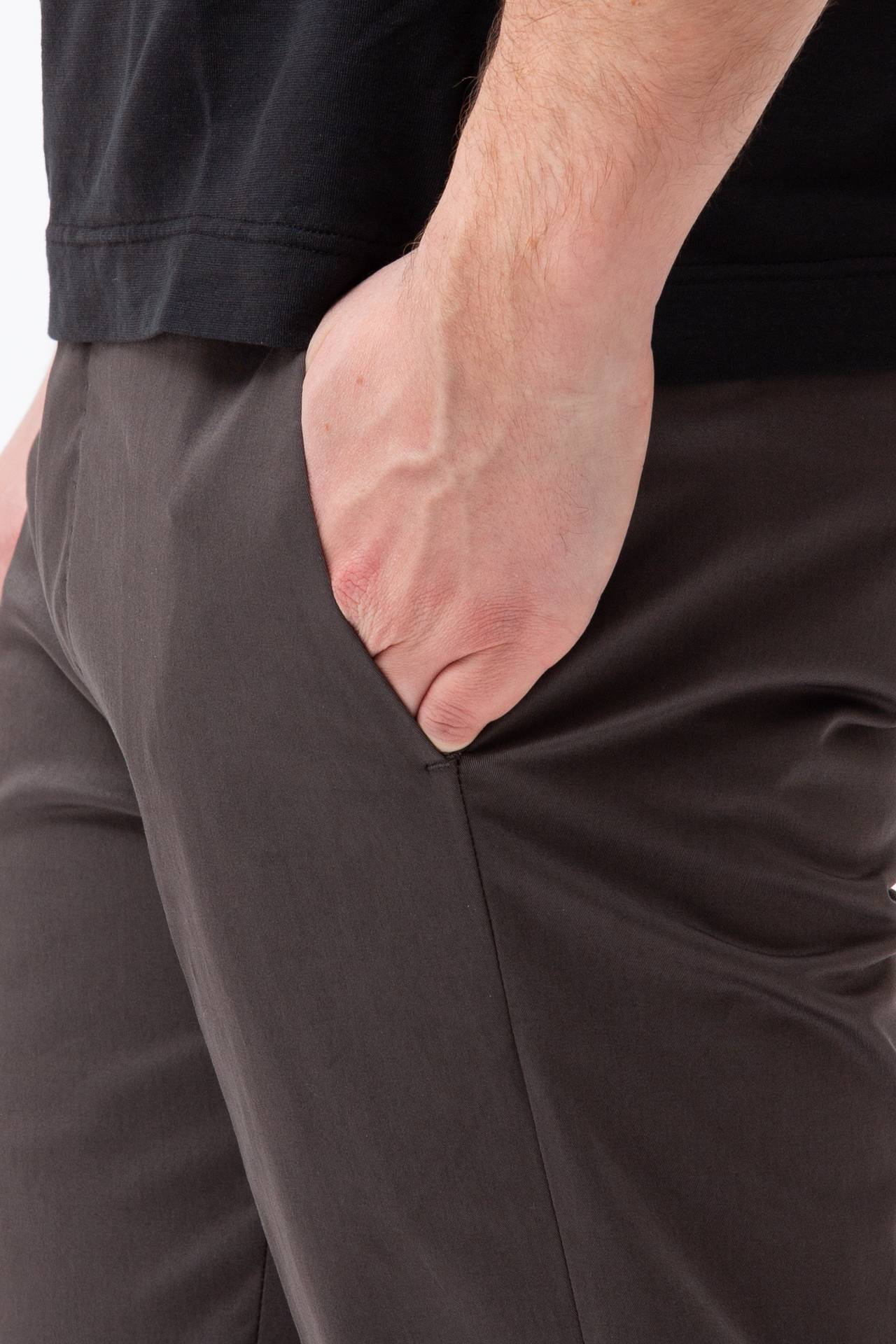 Pantalone in cotone raso stretch