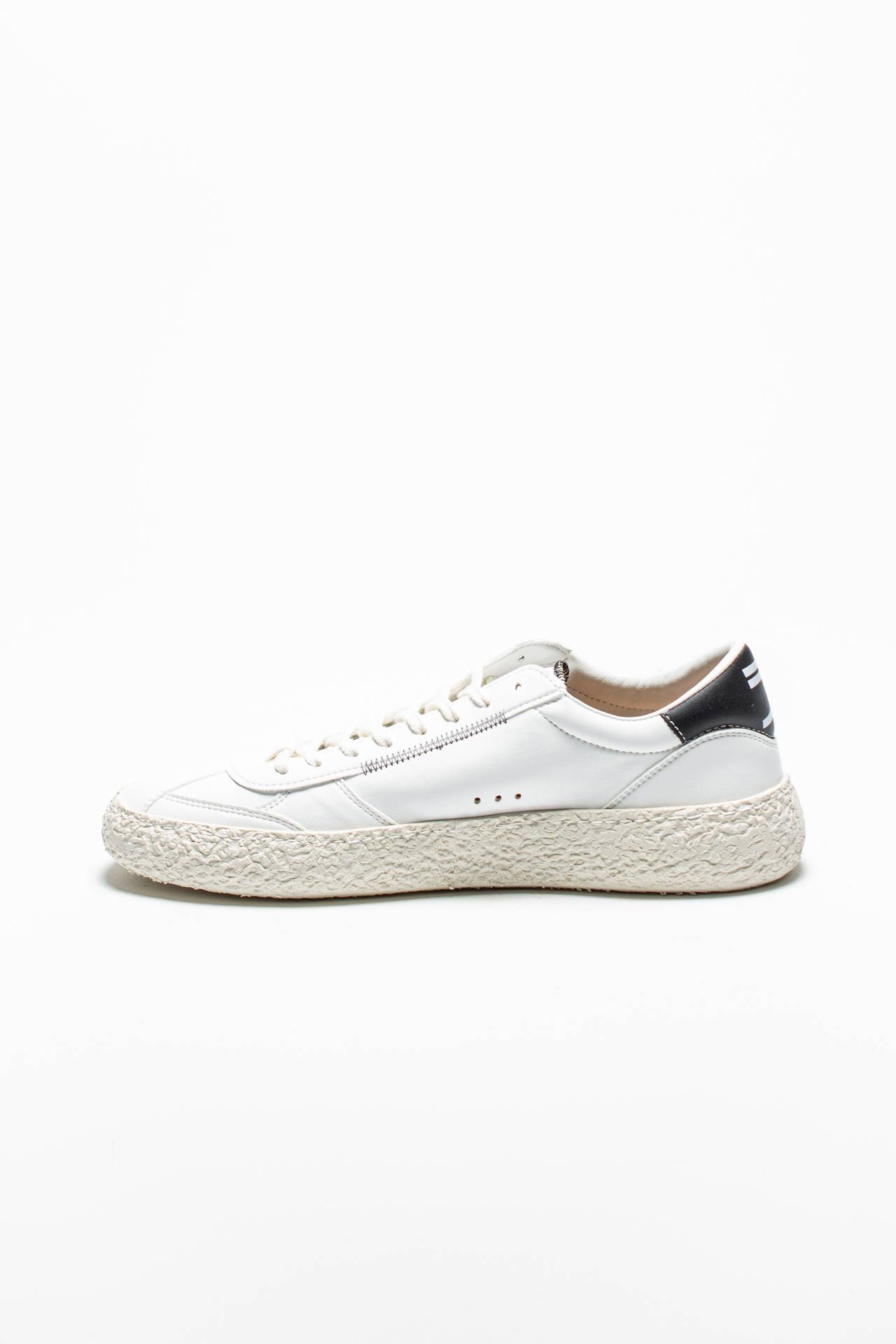 Sneakers 1.01 BASIC