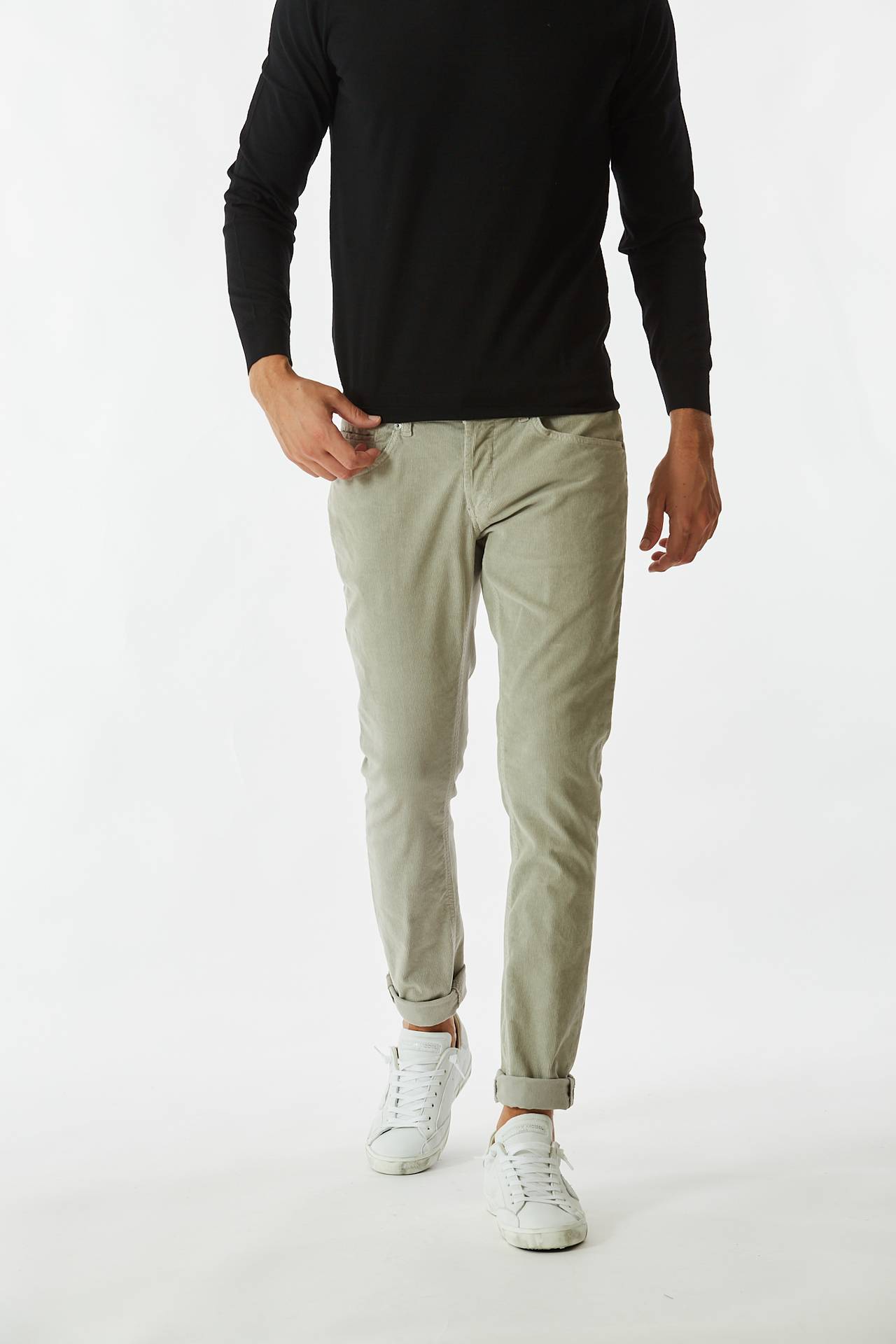 George abbigliamento sales