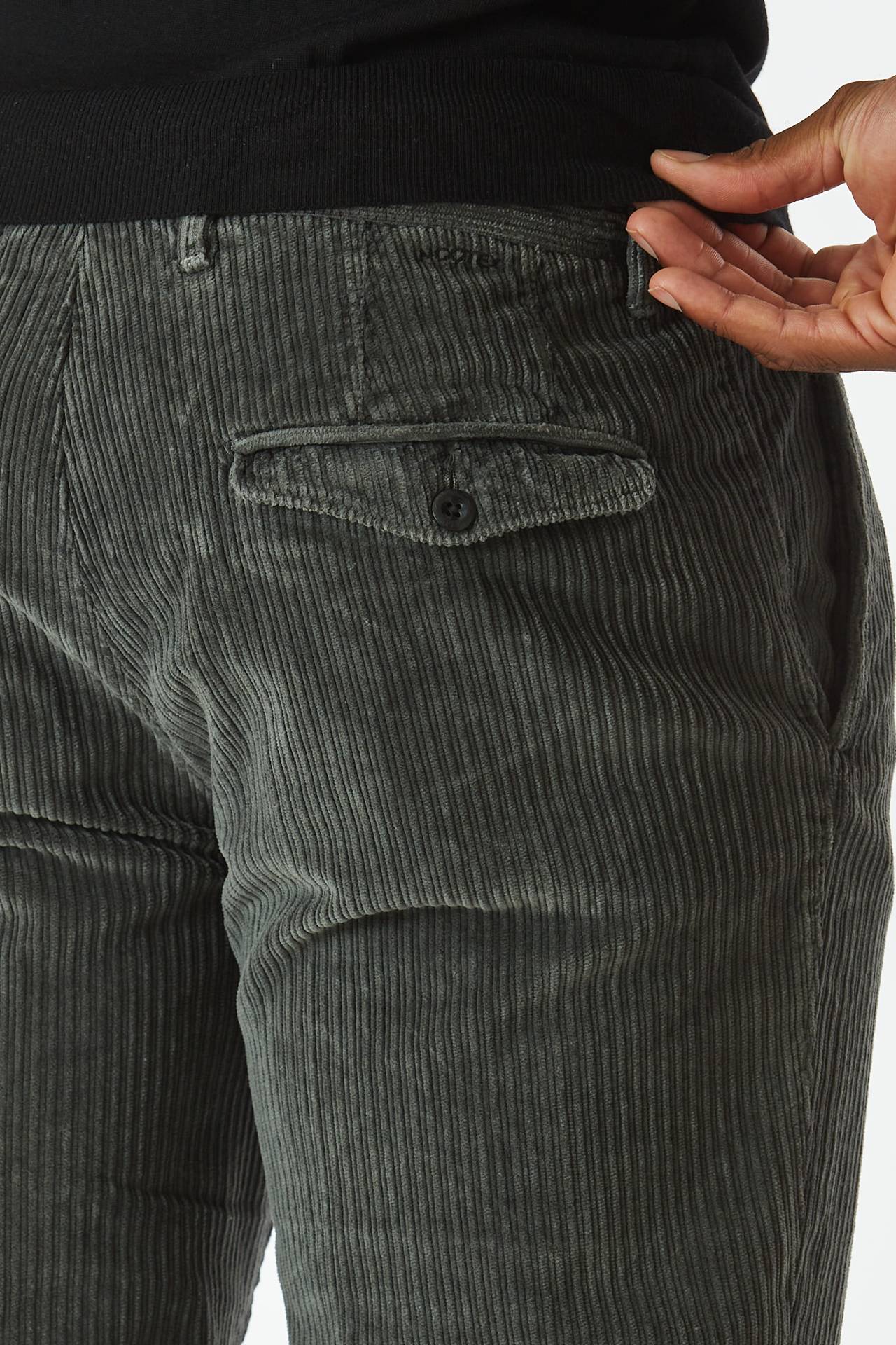 Pantalone in velluto stretch grigio
