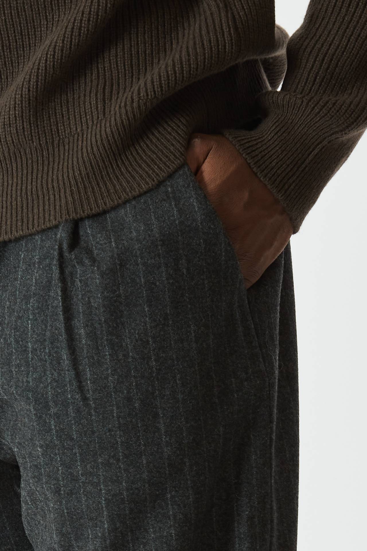 Pantalone in lana gessato grigio