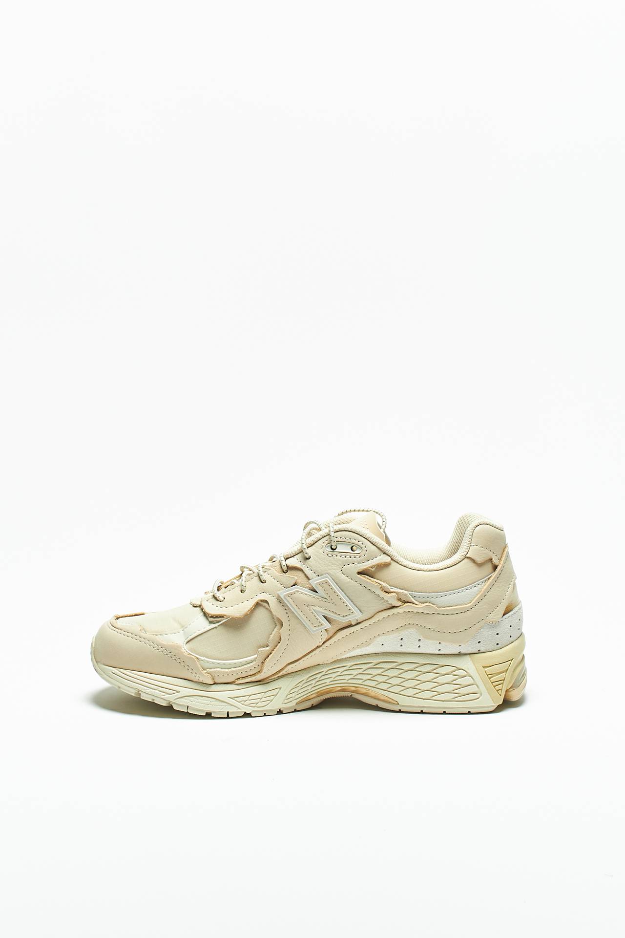 Sneakers M2002RDQ