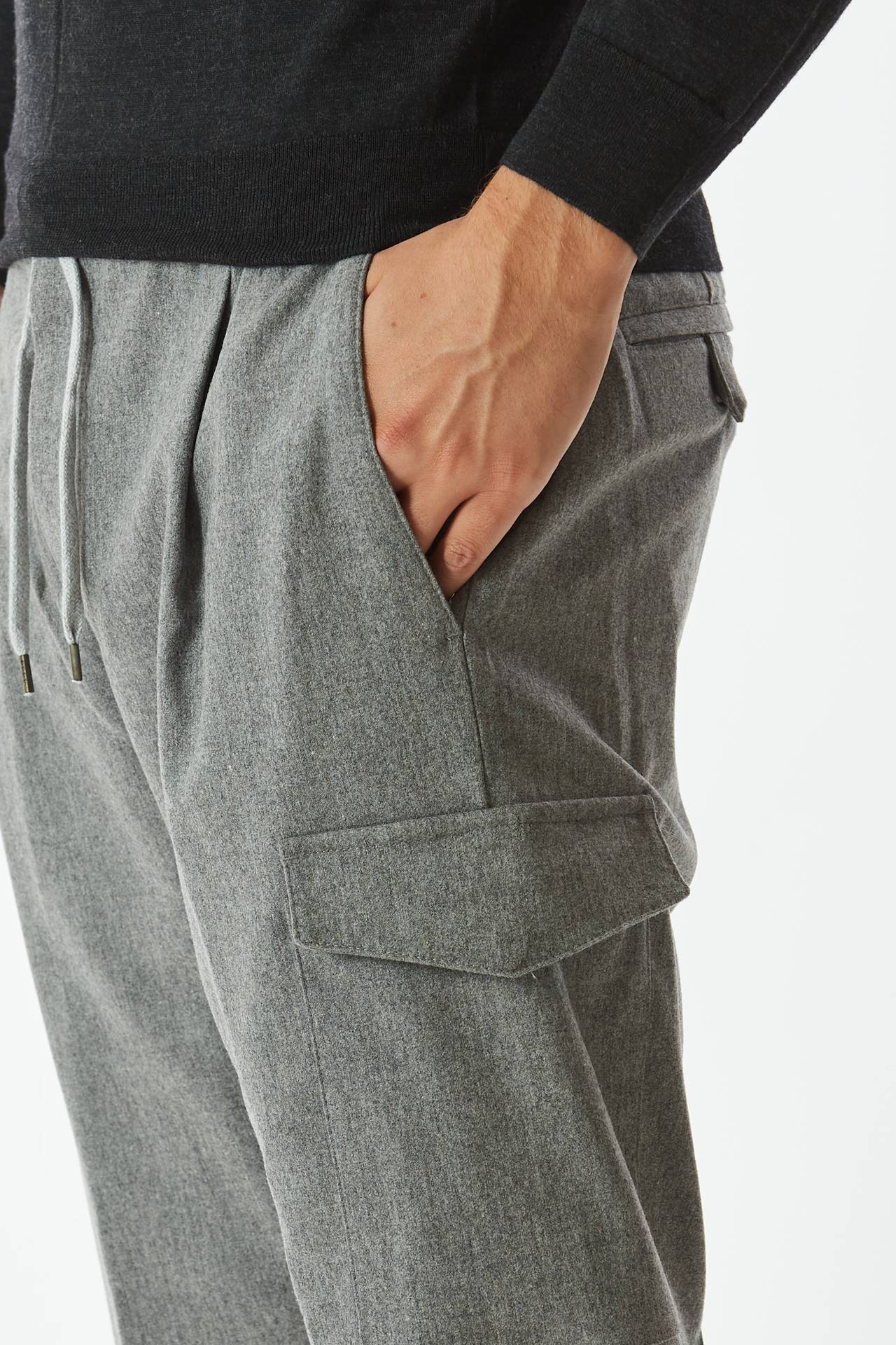 Pantalone SOFT FIT in flanella grigio 