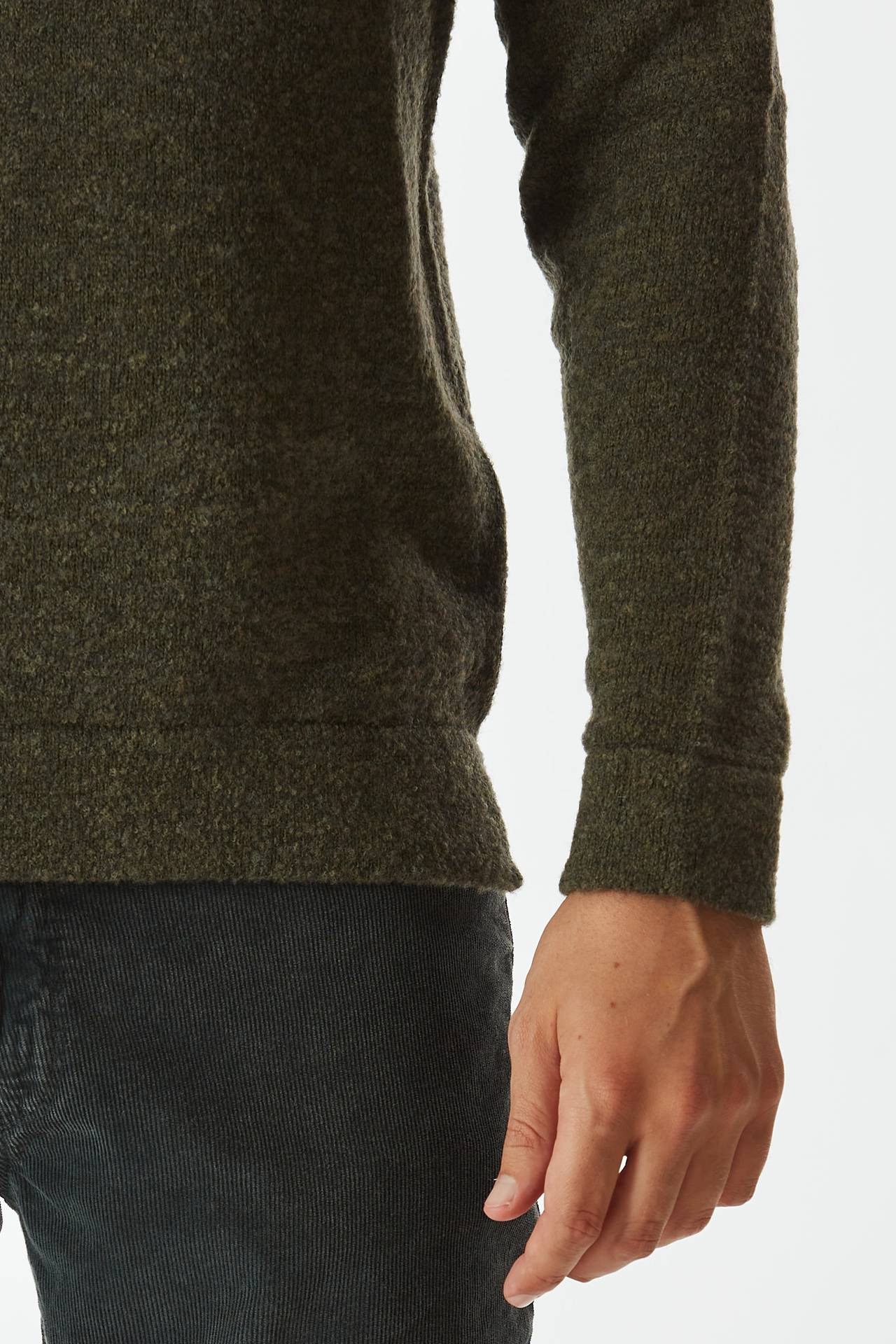 Maglia bouclè verde militare