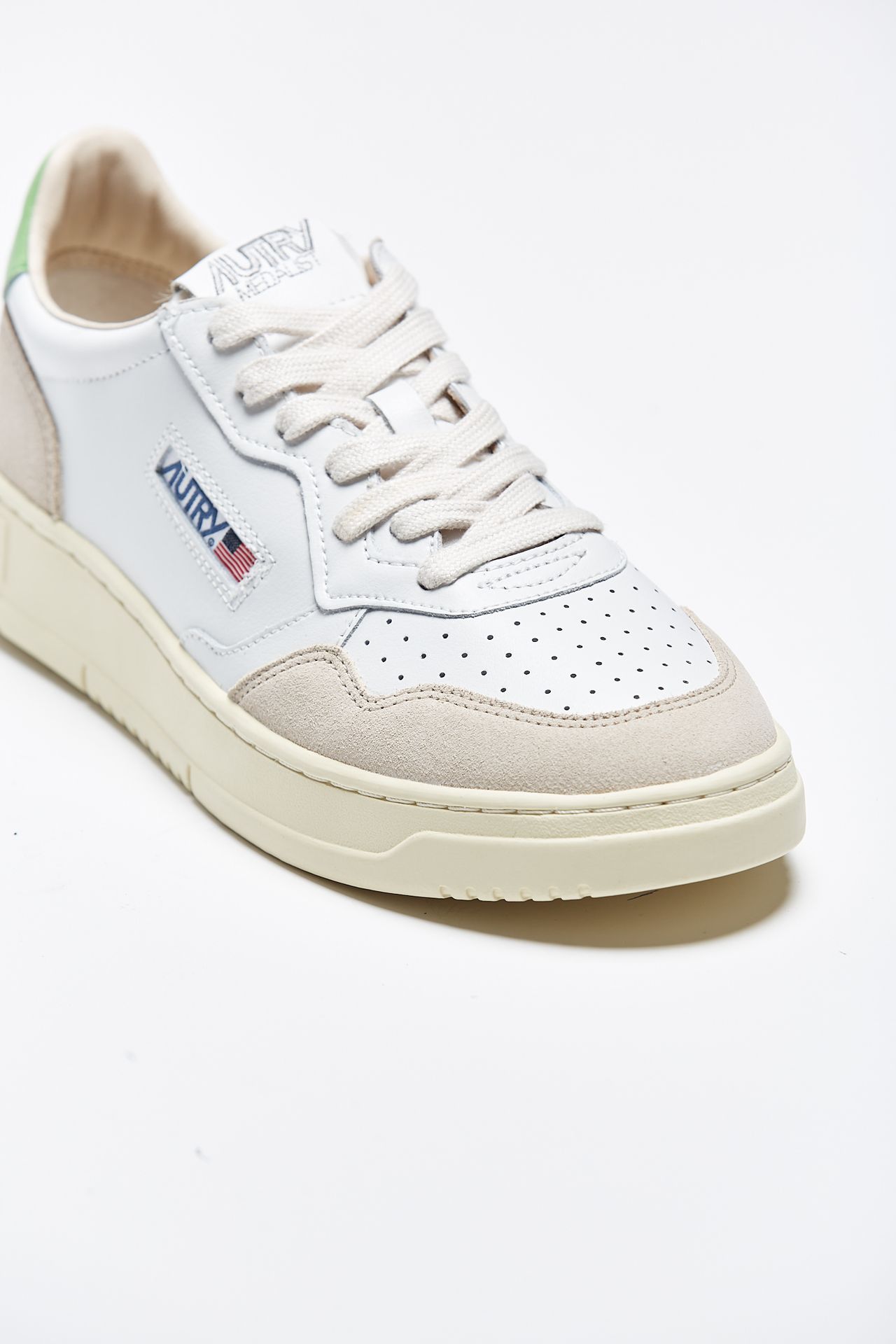 Sneakers MEDALIST LOW-AULM-LS65
