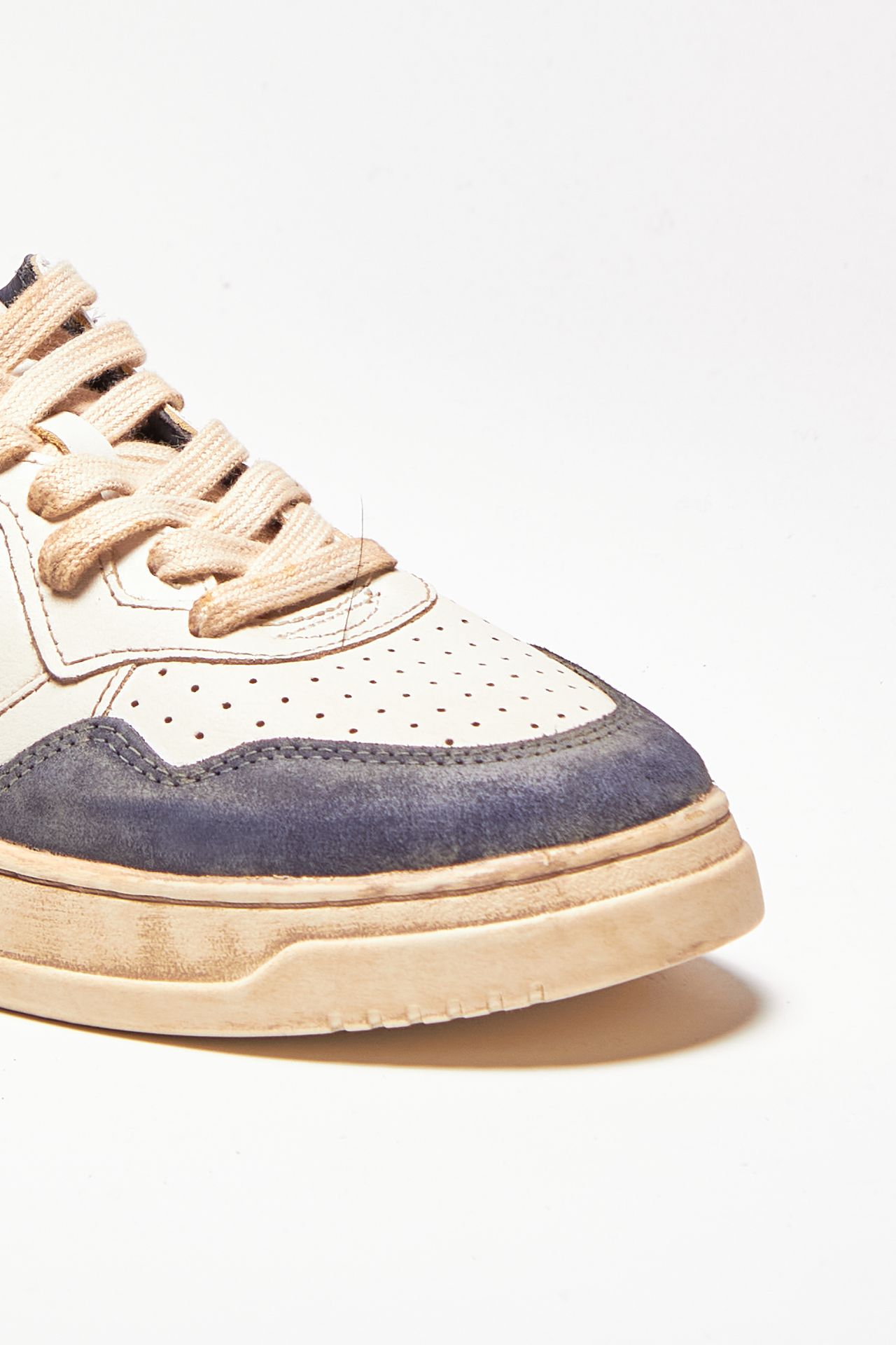 Sneakers MEDALIST LOW SUPER VINTAGE AVLW-LS07