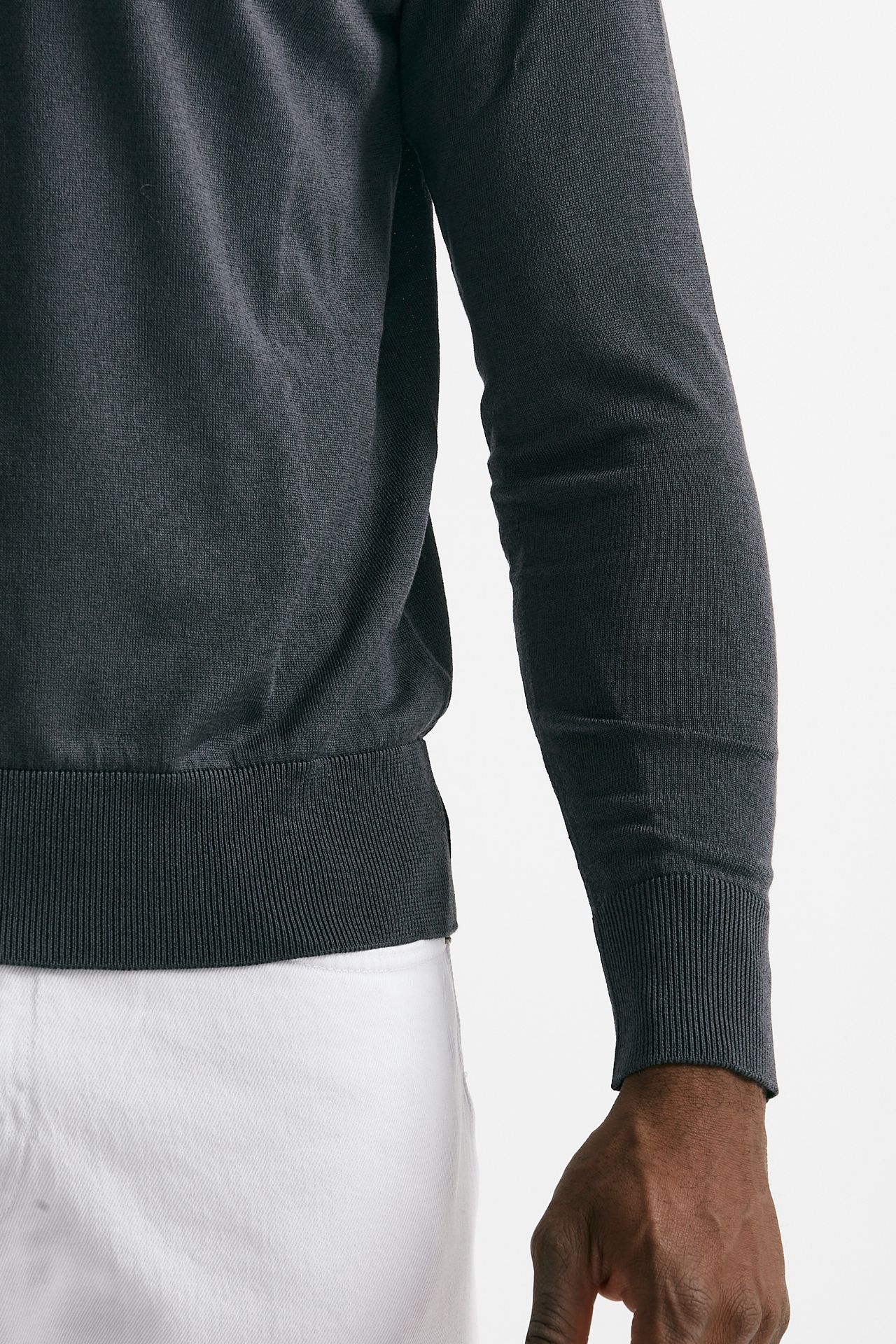 Maglia girocollo in cotone grigio