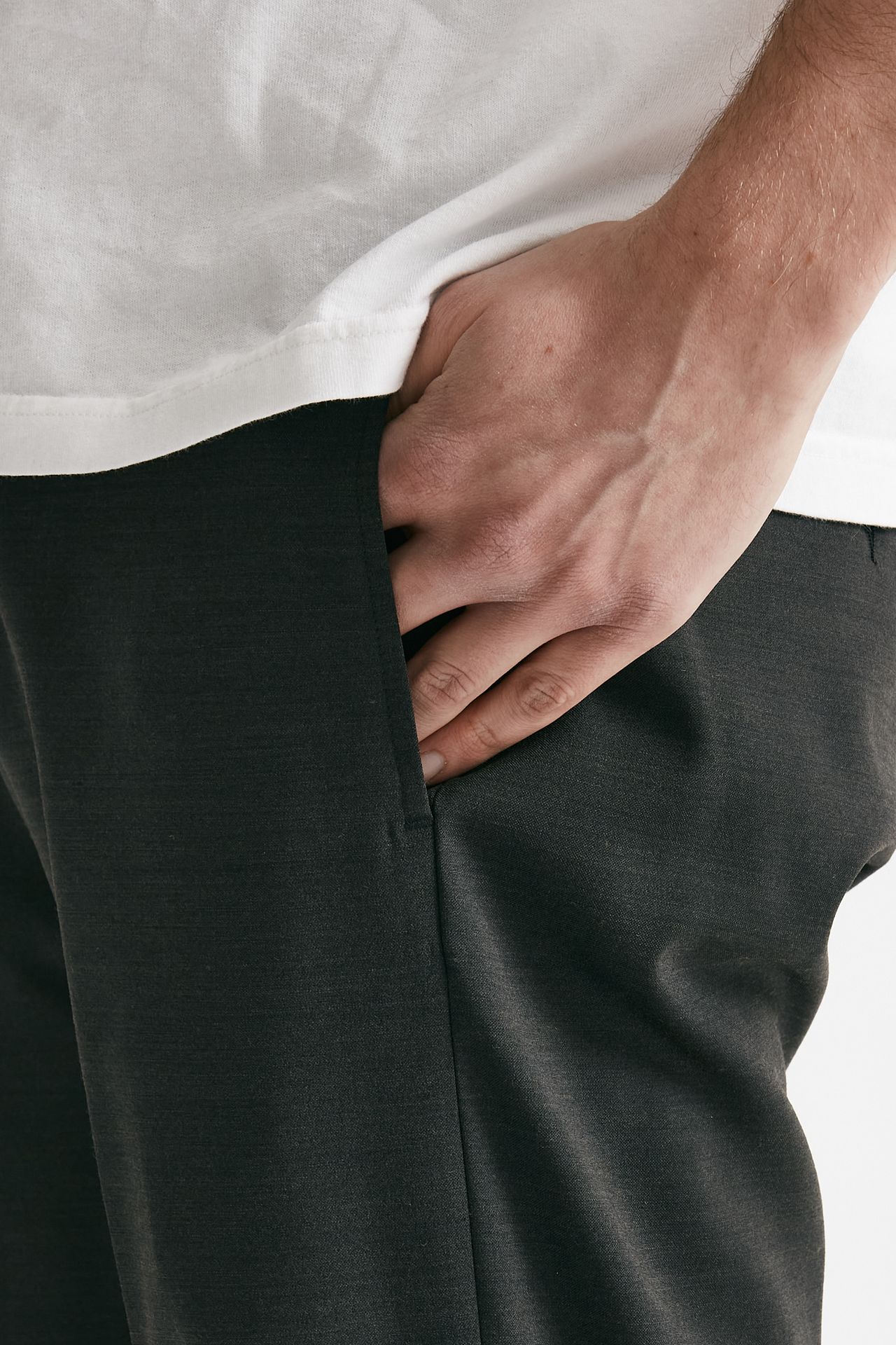 Pantalone in poliestere e lana stretch grigio antracite