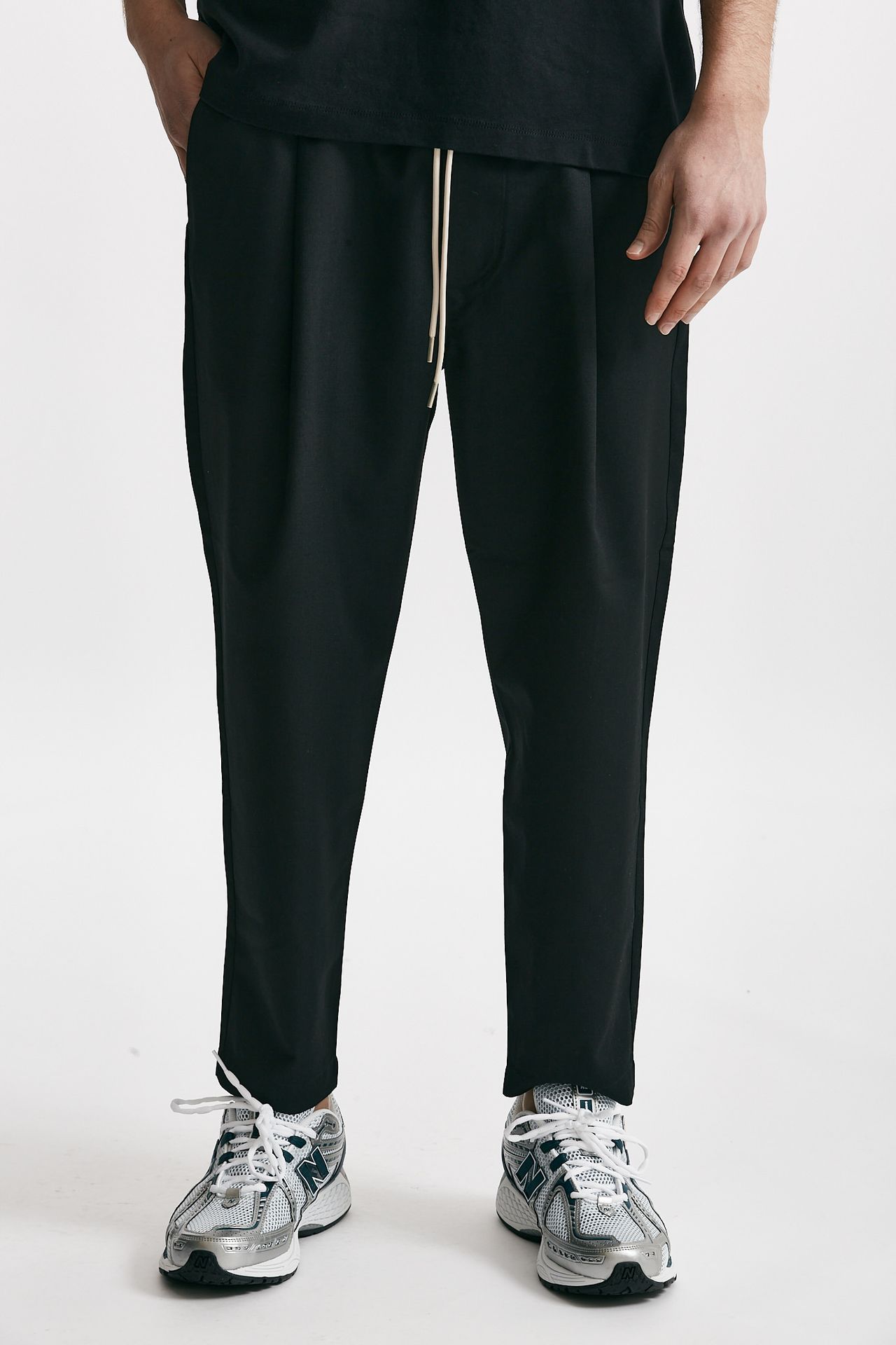Pantalone cropped nero misto cotone