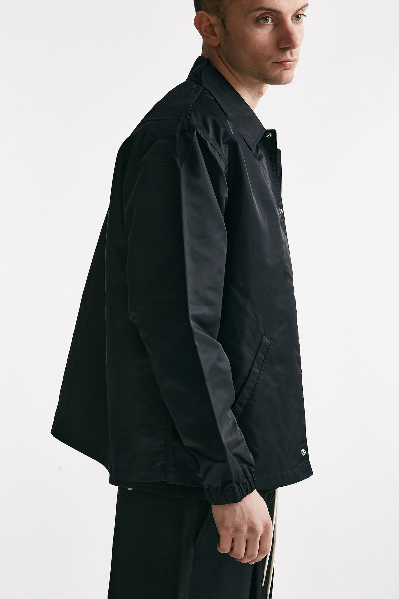 Giubbino SLOGAN in nylon nero