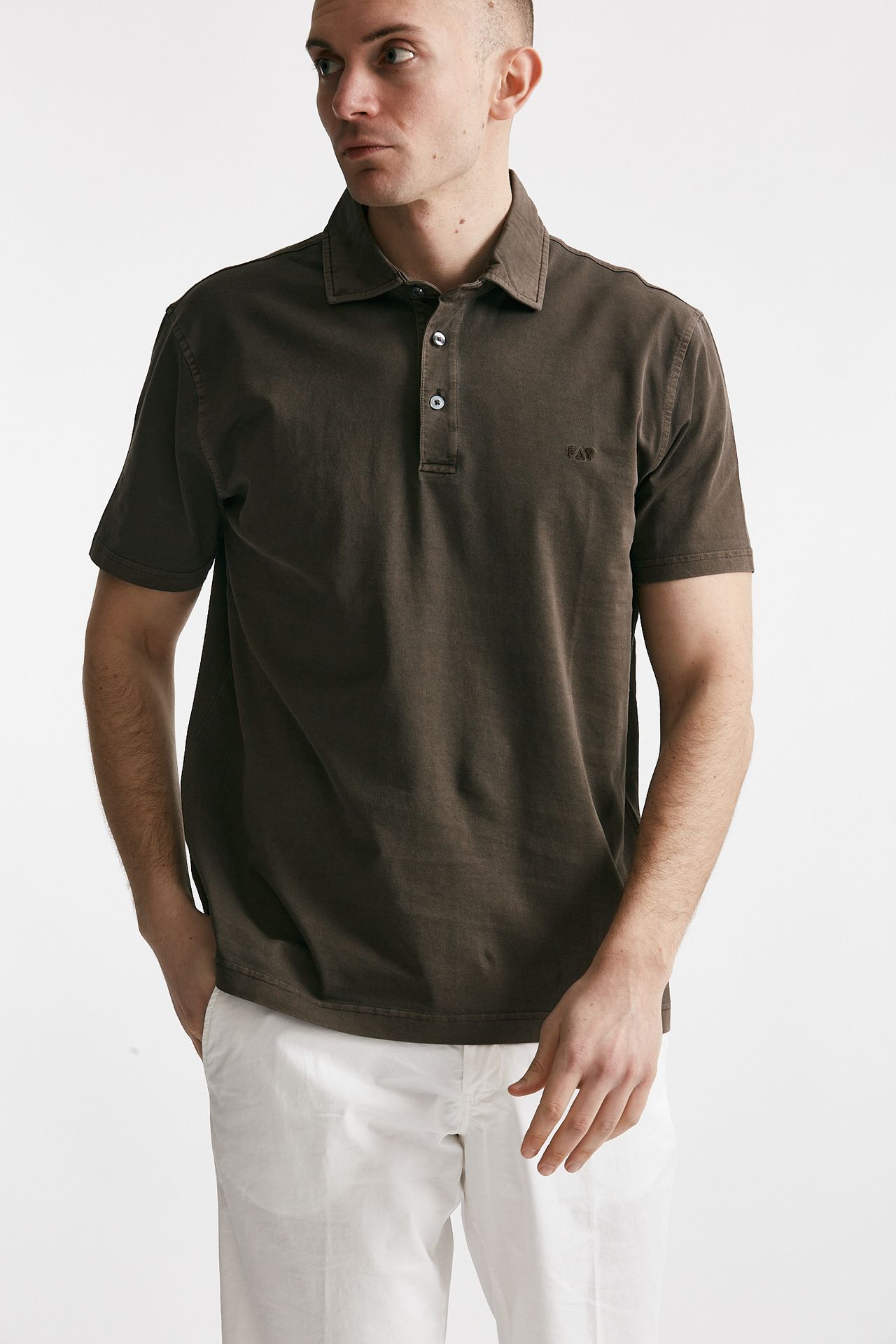 Polo in cotone lavato marrone