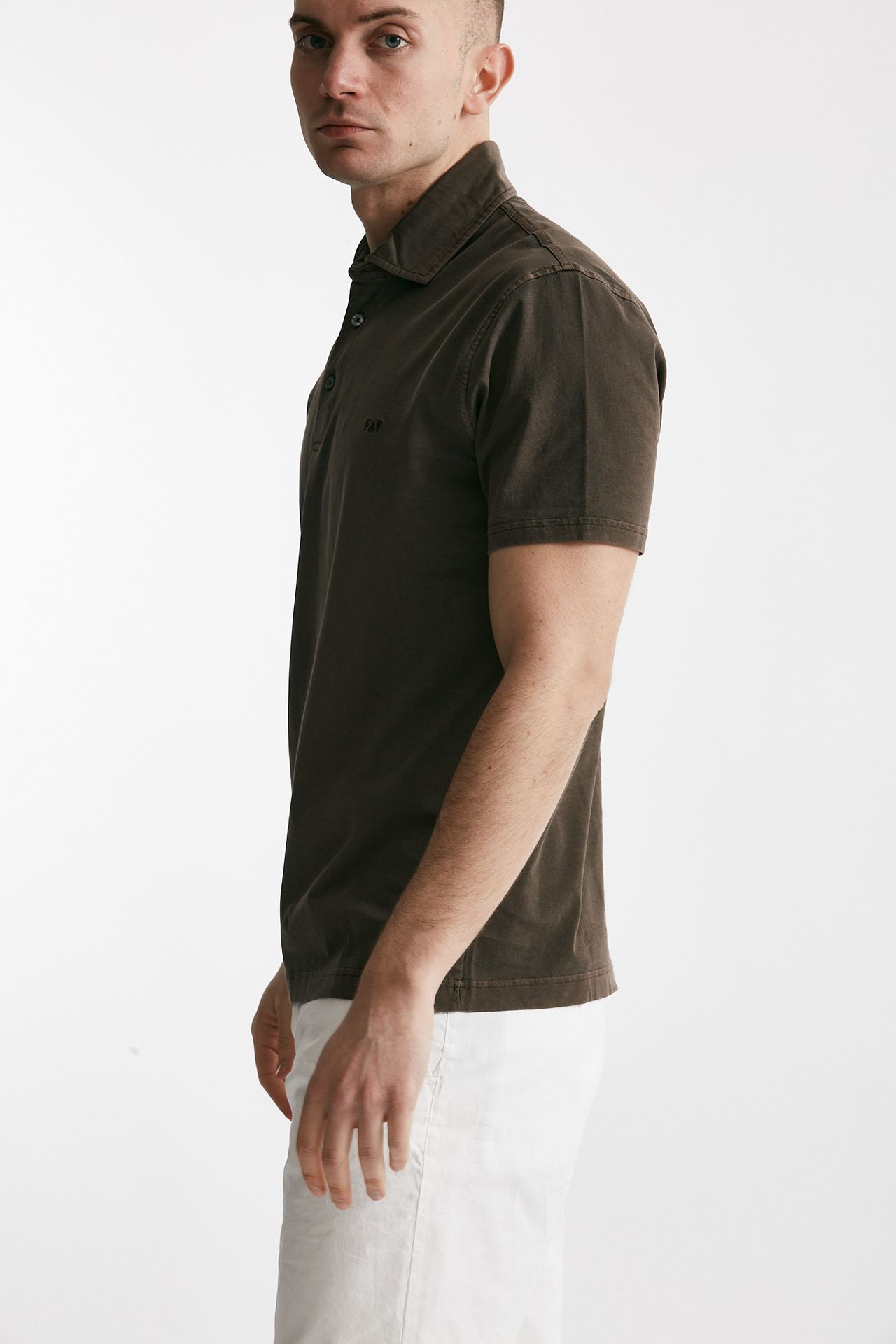 Polo in cotone lavato marrone