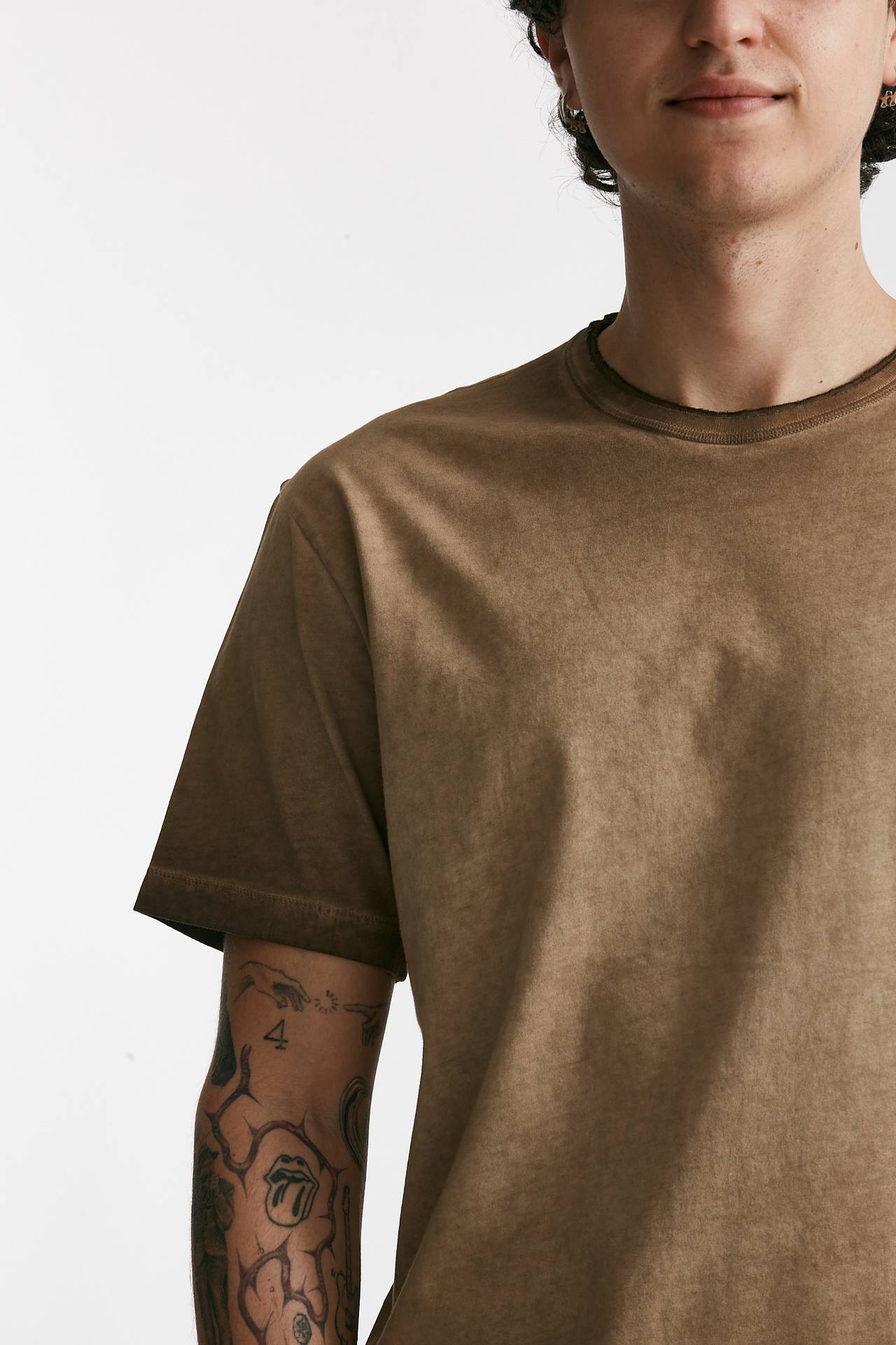 T-shirt in cotone cammello old