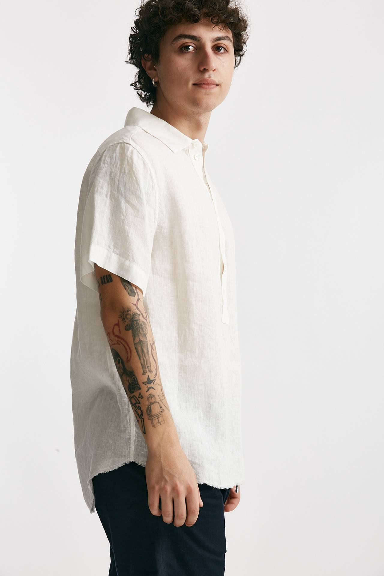 Camicia in lino bianco