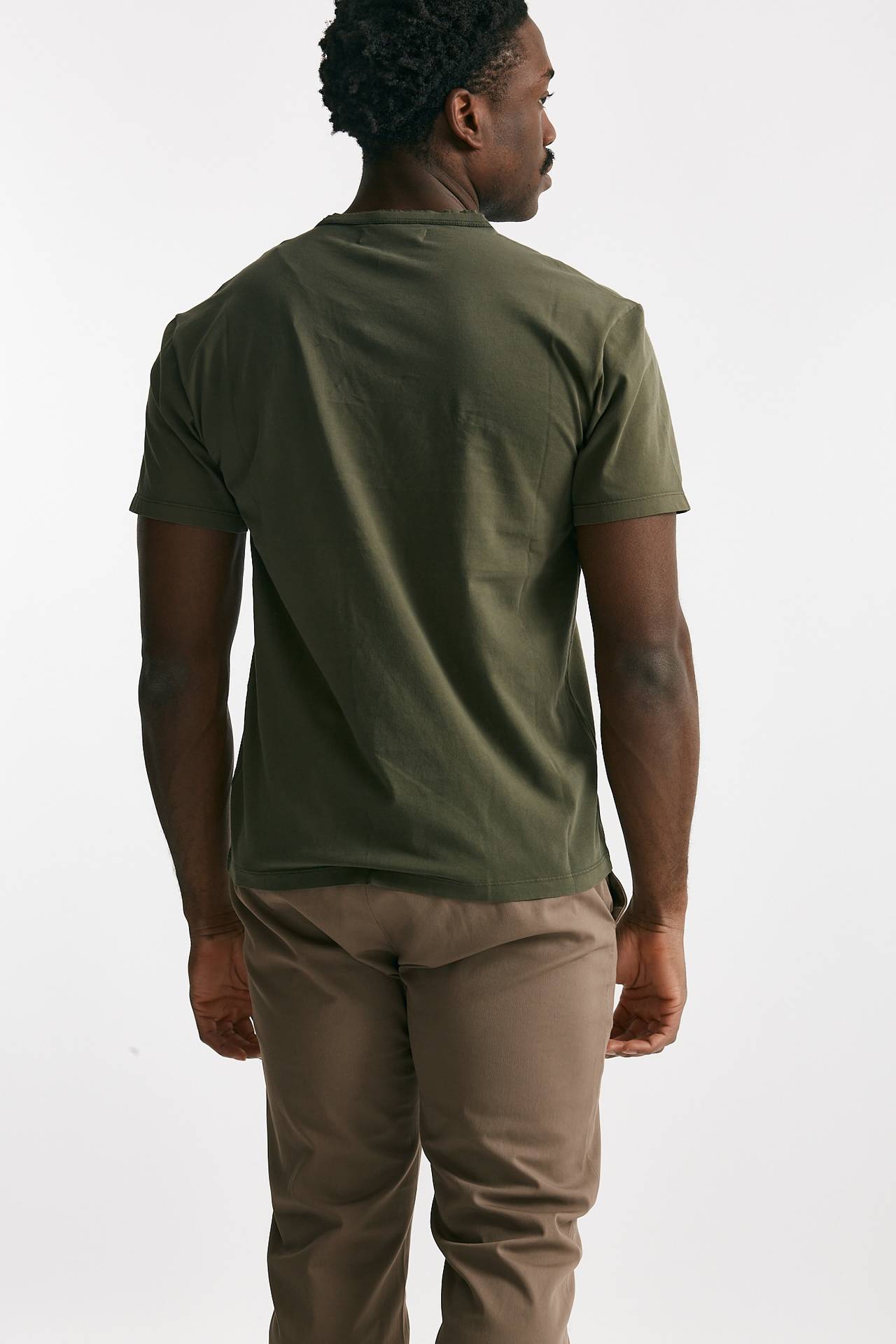 T-shirt scollo a V in cotone verde 