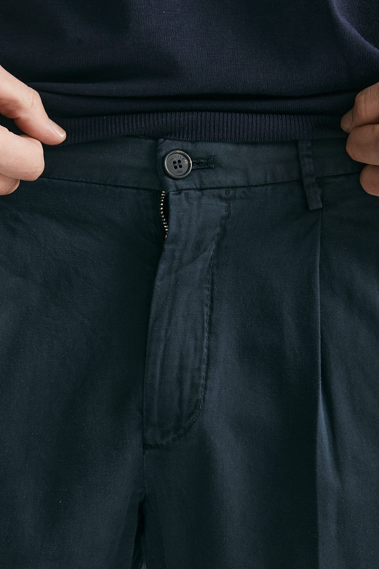 Pantalone blu cotone e lino