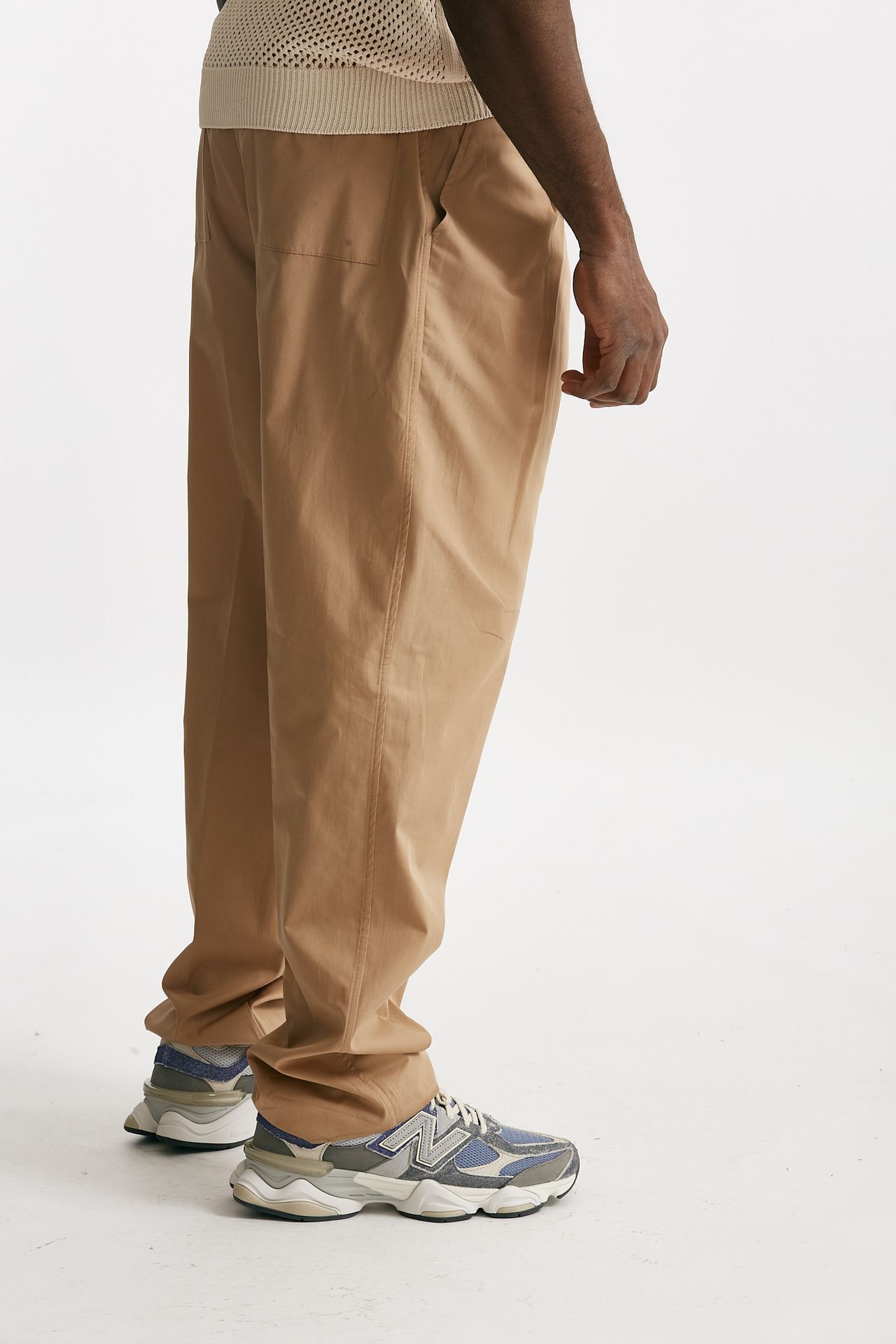 Pantalone gamba ampia in cotone beige 
