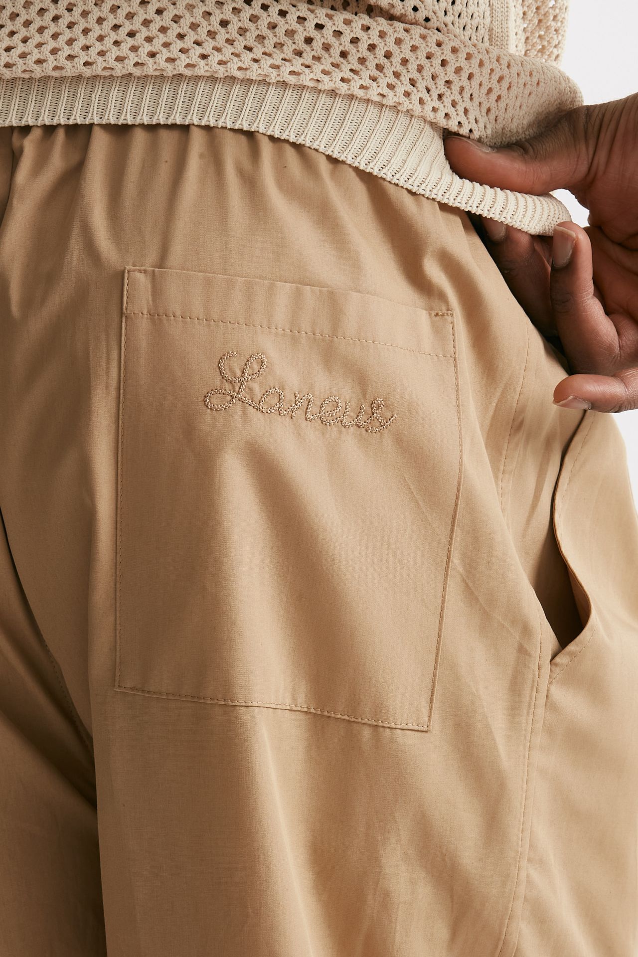 Pantalone gamba ampia in cotone beige 