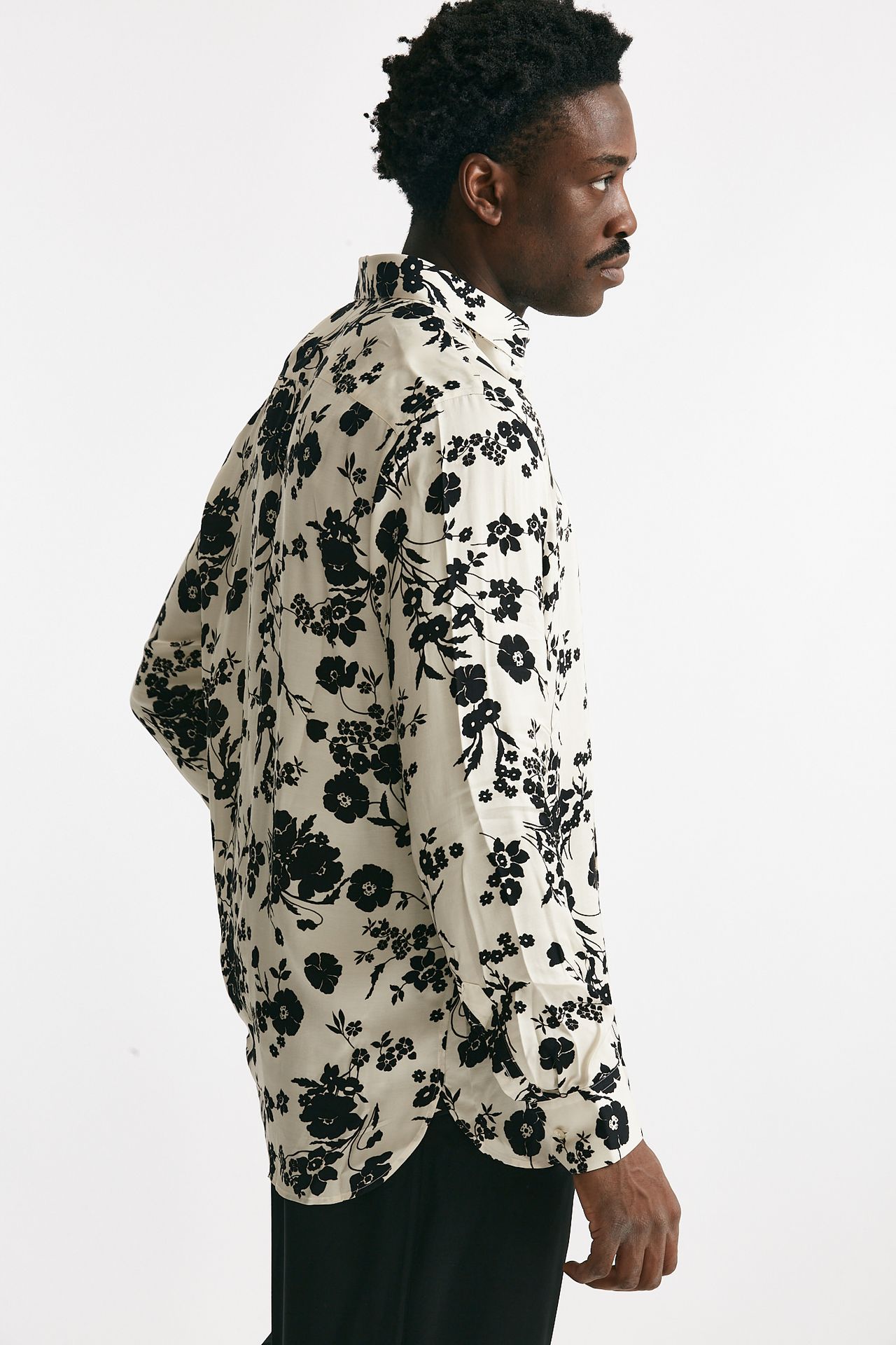 Camicia in viscosa fantasia bianco e nero