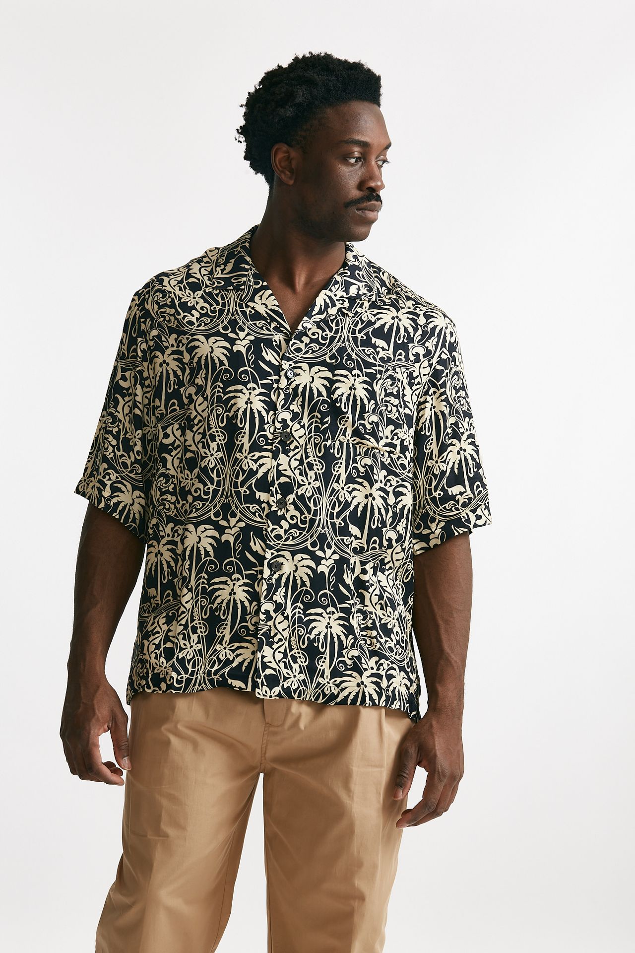 Camicia in viscosa fantasia blu e panna