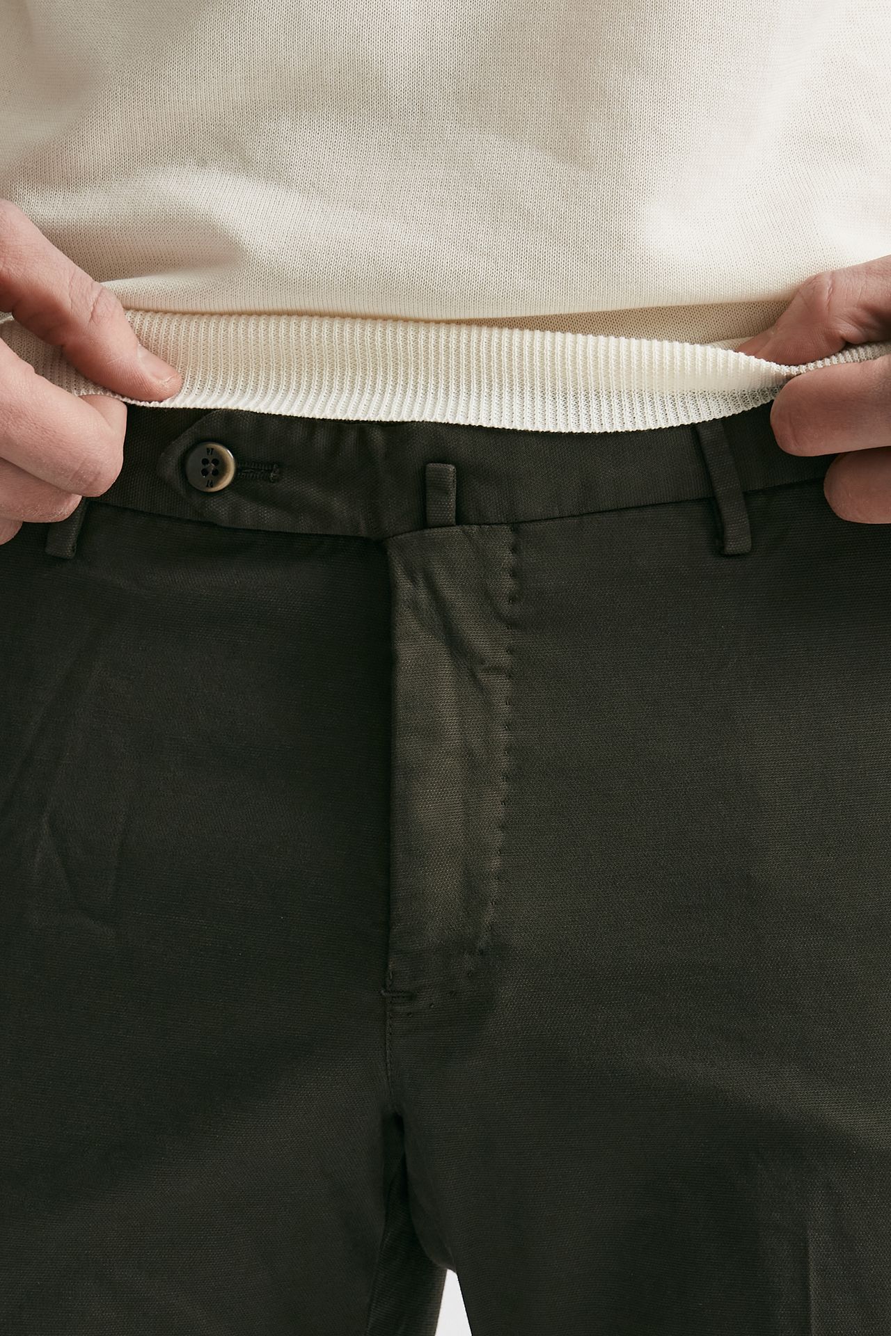 Pantalone in cotone lavato stretch SLIM FIT marrone