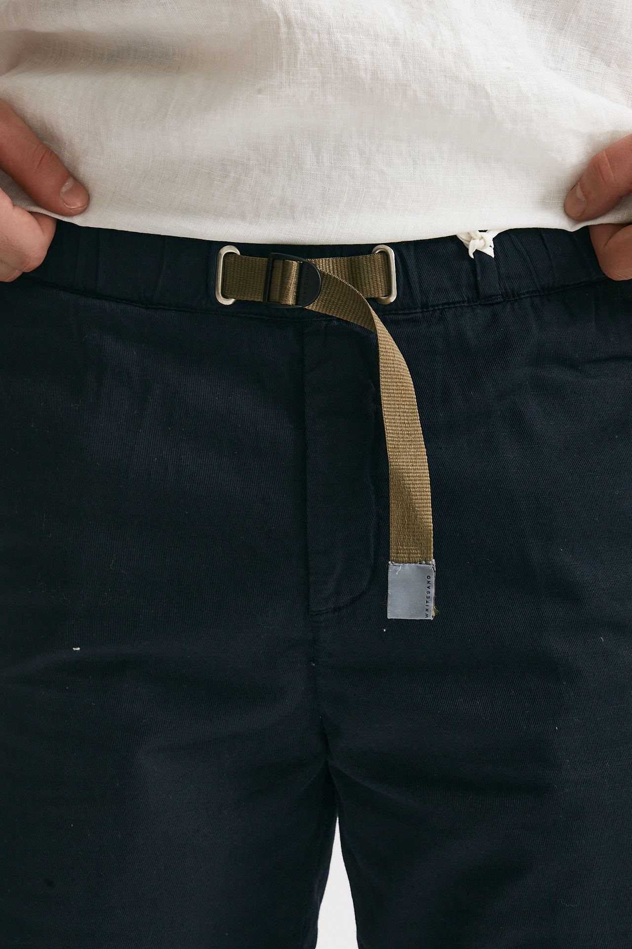 Bermuda in cotone e lino stretch blu