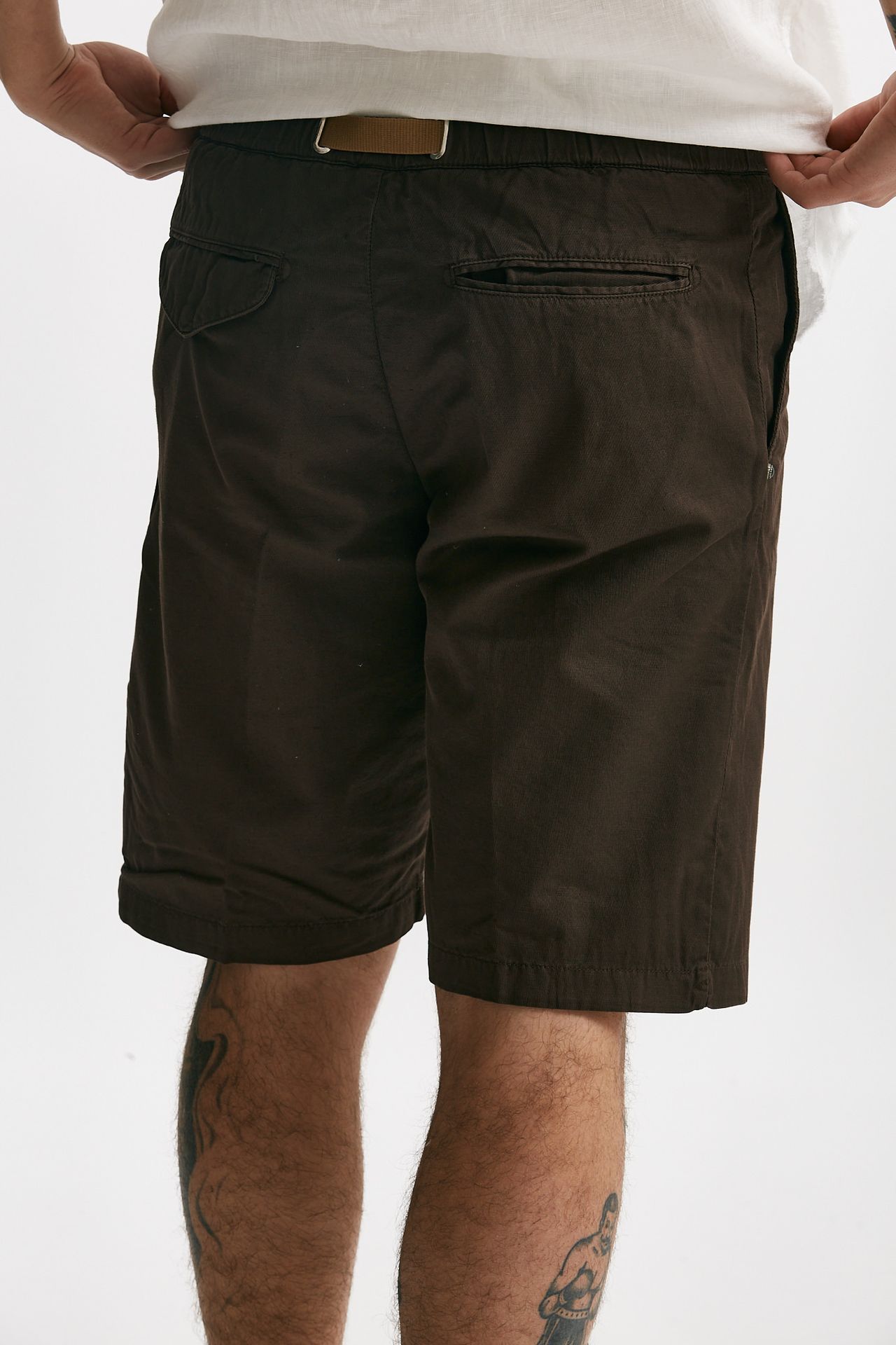 Bermuda in cotone e lino stretch marrone